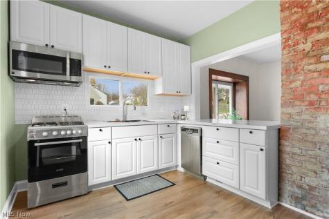 250 Morningview Avenue Akron OH 44305