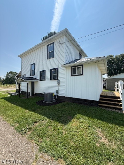 562 Heller Drive Newcomerstown OH 43832