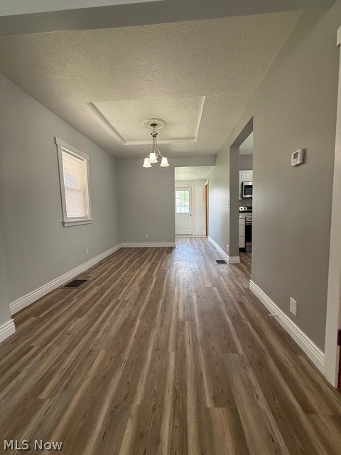 562 Heller Drive Newcomerstown OH 43832