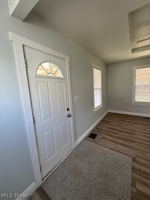 562 Heller Drive Newcomerstown OH 43832