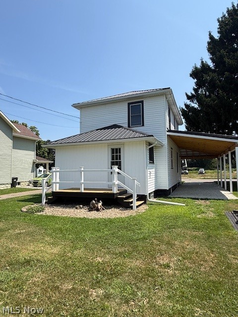 562 Heller Drive Newcomerstown OH 43832