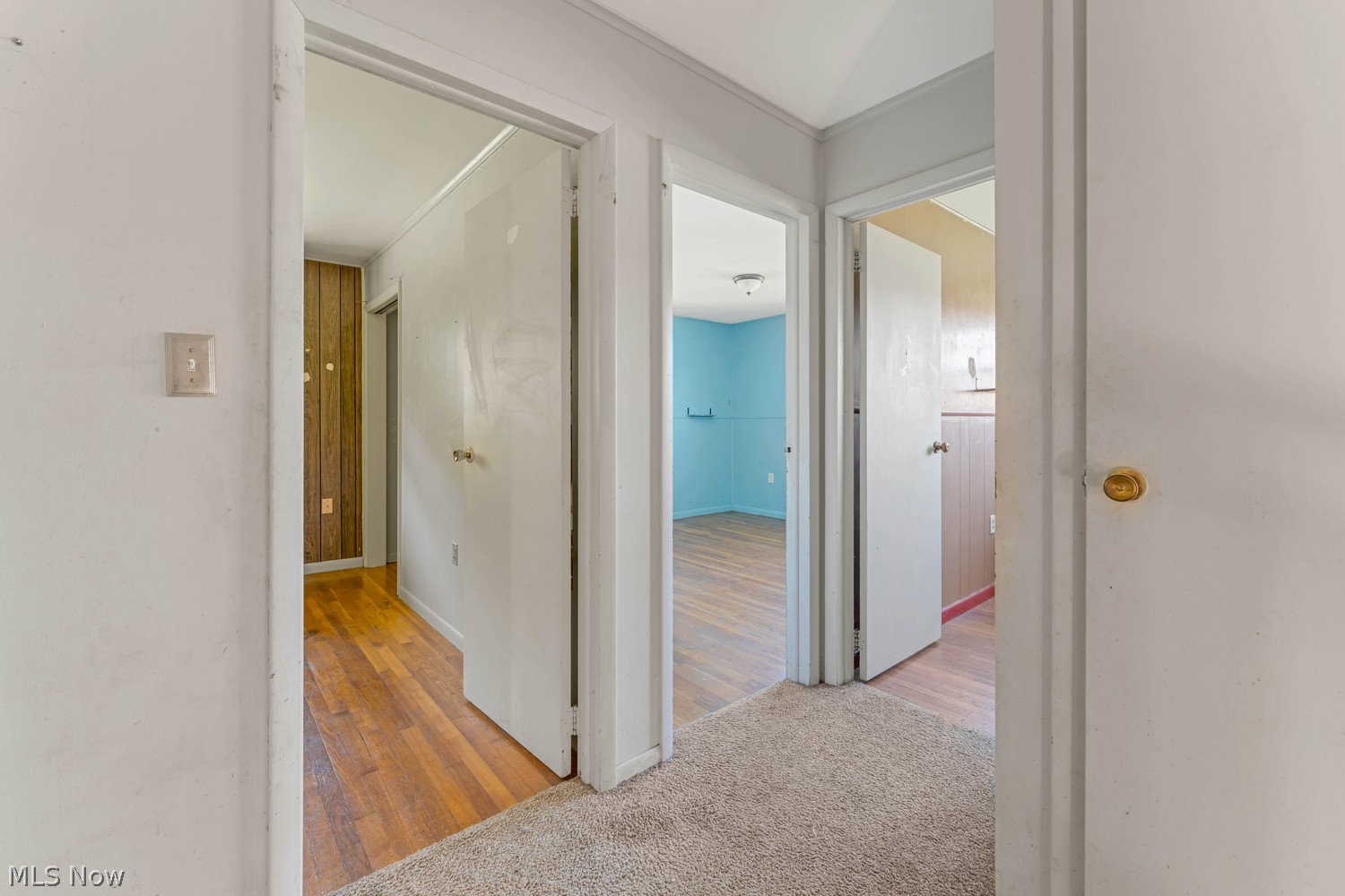 15243 Stoltz Road Diamond OH 44412