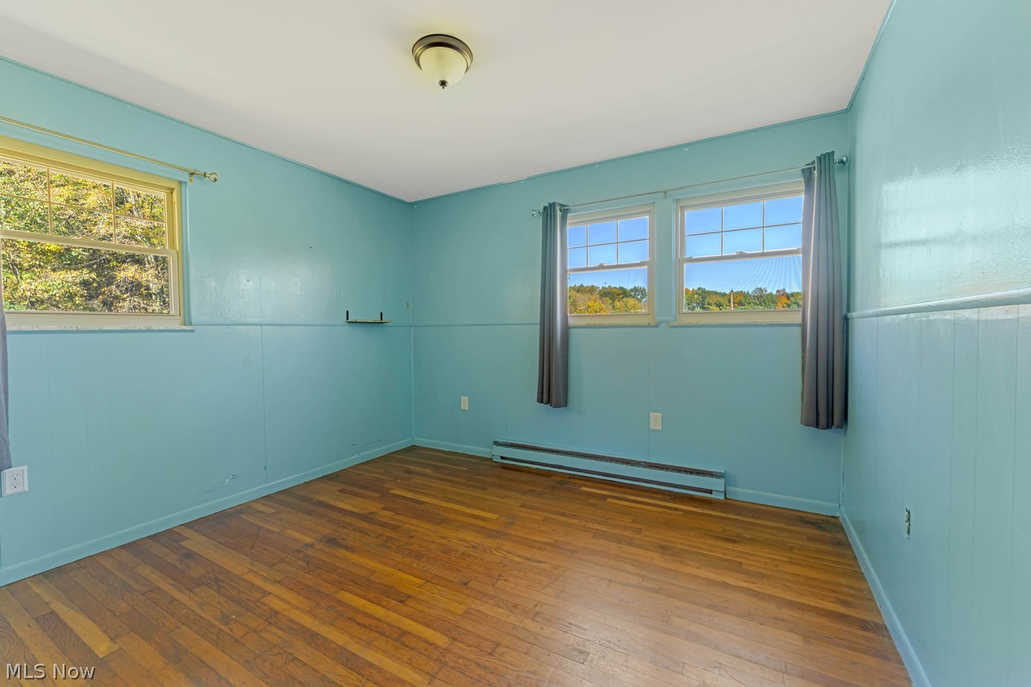 15243 Stoltz Road Diamond OH 44412