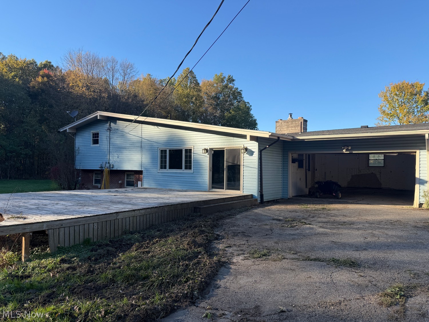 15243 Stoltz Road Diamond OH 44412