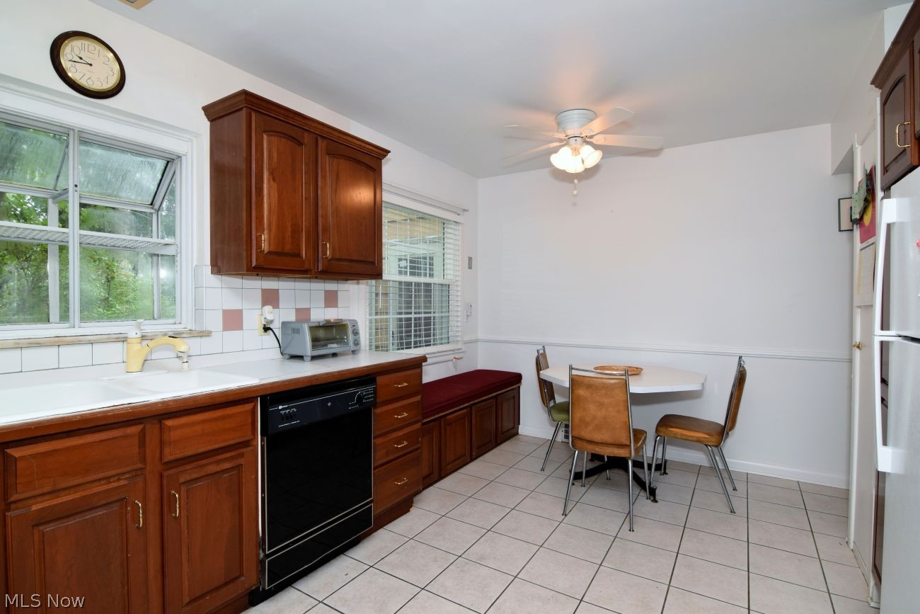 21018 Halburton Road Beachwood OH 44122