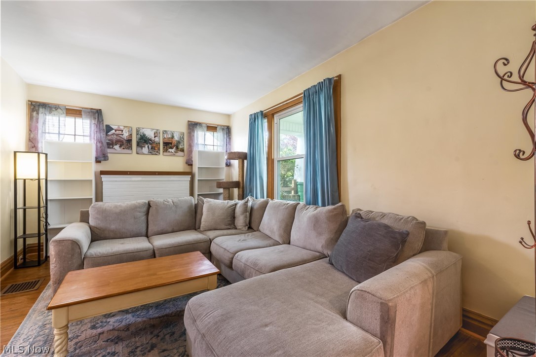 2128 Wilmer Zanesville OH 43701