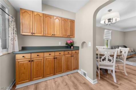 6358 Allanwood Drive Parma OH 44129