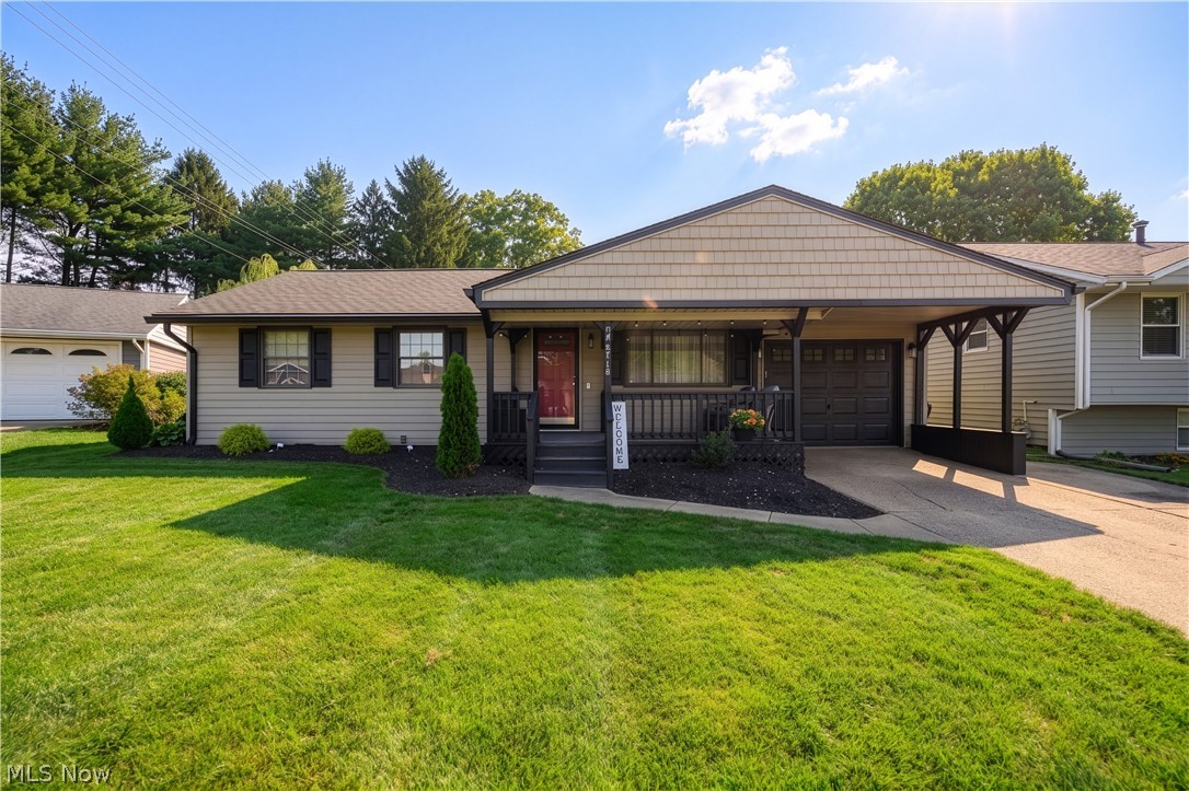 2715 Delaware Circle Dover OH 44622