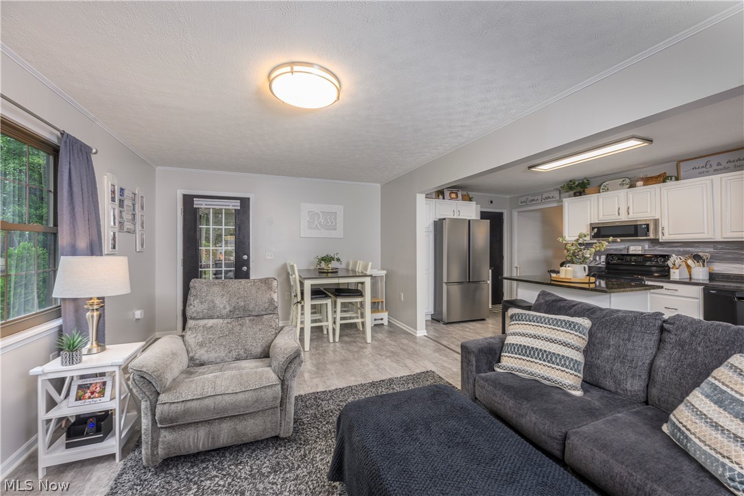2715 Delaware Circle Dover OH 44622