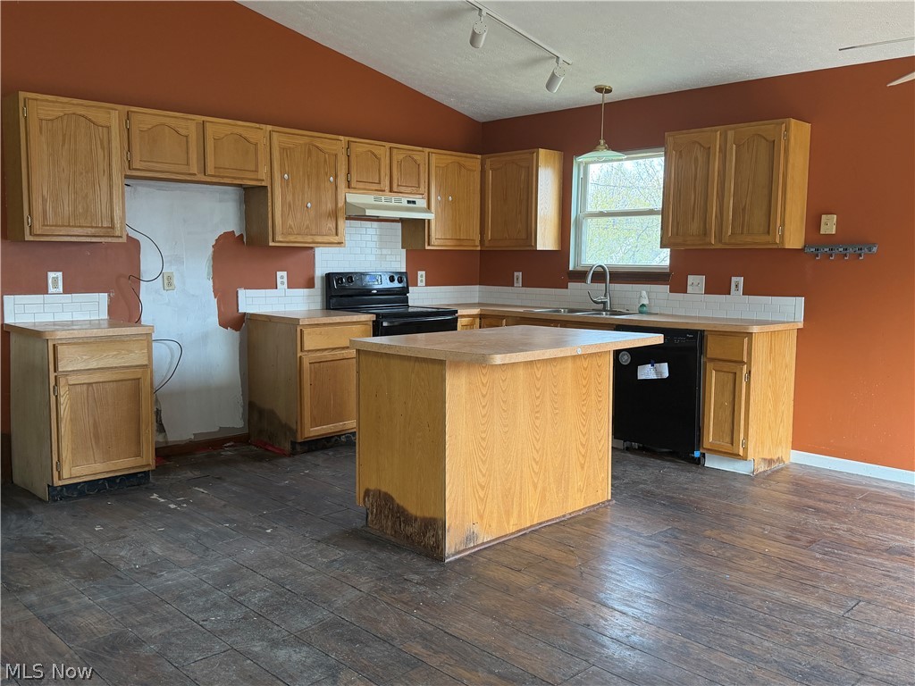 6623 Monroe Lane North Ridgeville OH 44039