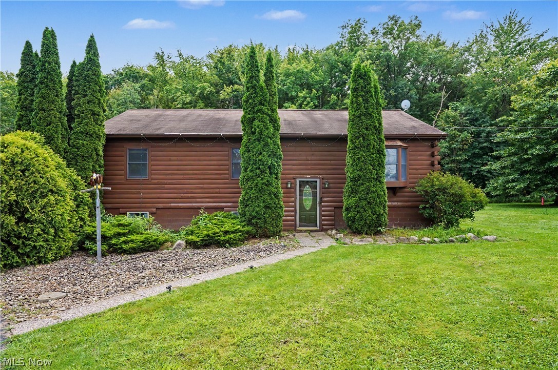 6092 Warren Road Cortland OH 44410