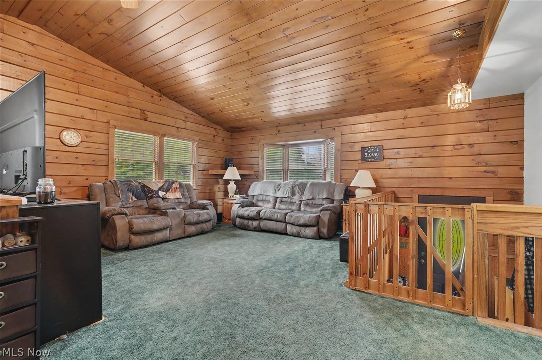 6092 Warren Road Cortland OH 44410