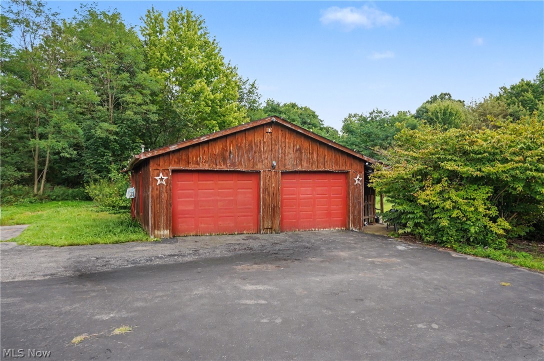 6092 Warren Road Cortland OH 44410