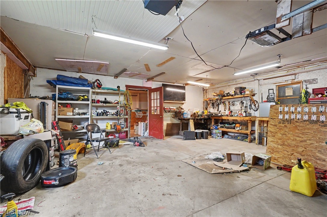 6092 Warren Road Cortland OH 44410