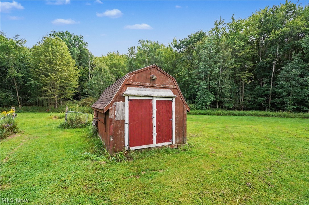 6092 Warren Road Cortland OH 44410