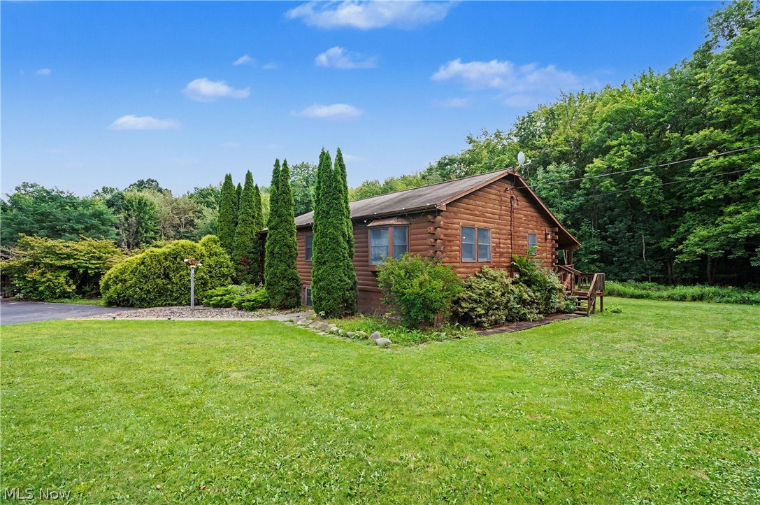 6092 Warren Road Cortland OH 44410