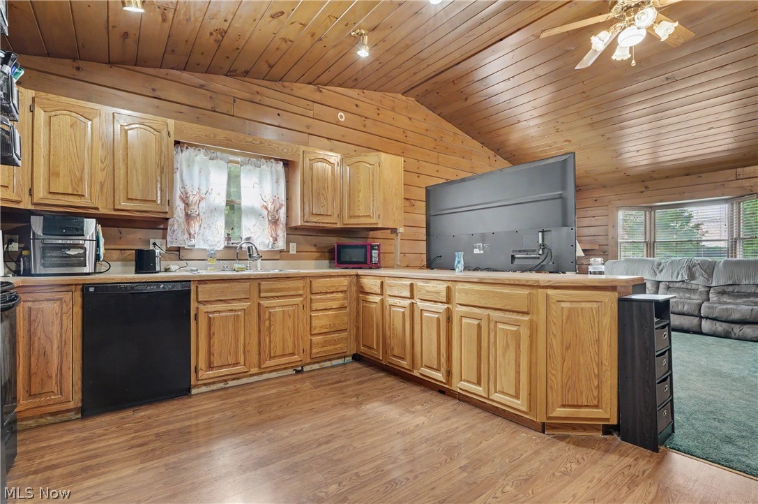 6092 Warren Road Cortland OH 44410