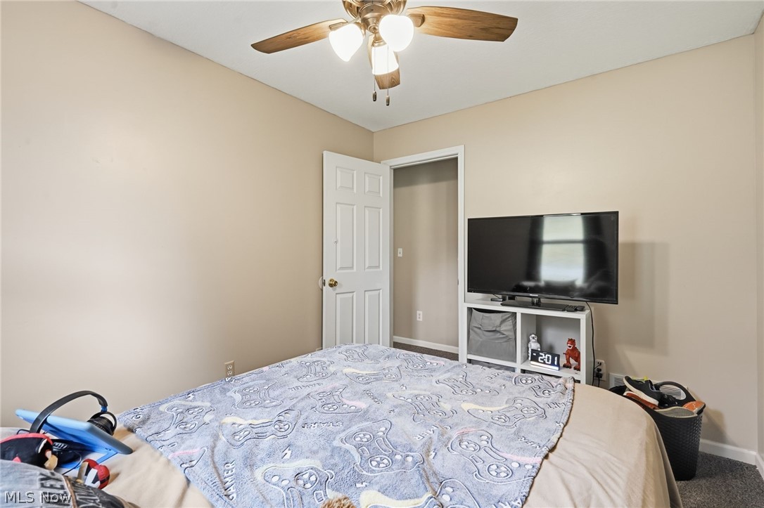1341 Race Street Zanesville OH 43701