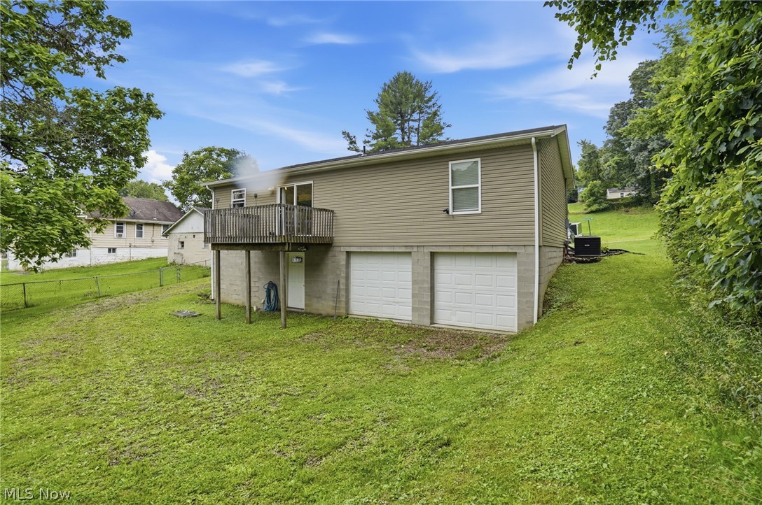 1341 Race Street Zanesville OH 43701