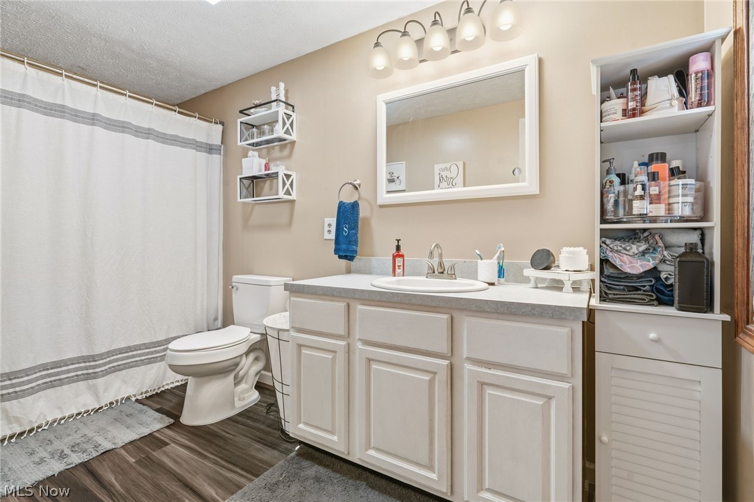 12032 Mercer Road NE Alliance OH 44601