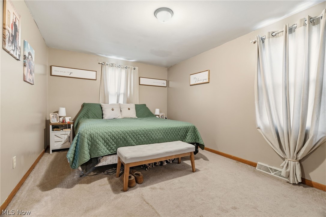 12032 Mercer Road NE Alliance OH 44601