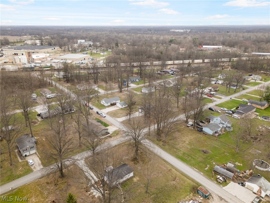 12032 Mercer Road NE Alliance OH 44601