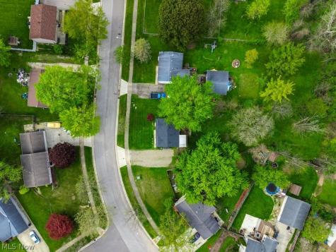 371 Washington Circle Oberlin OH 44074