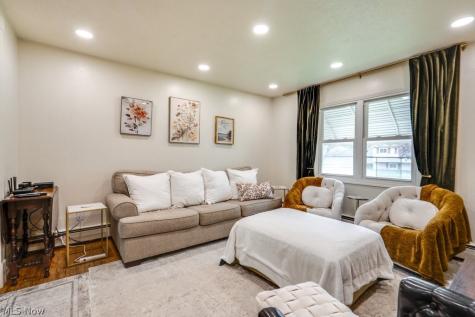 371 Washington Circle Oberlin OH 44074