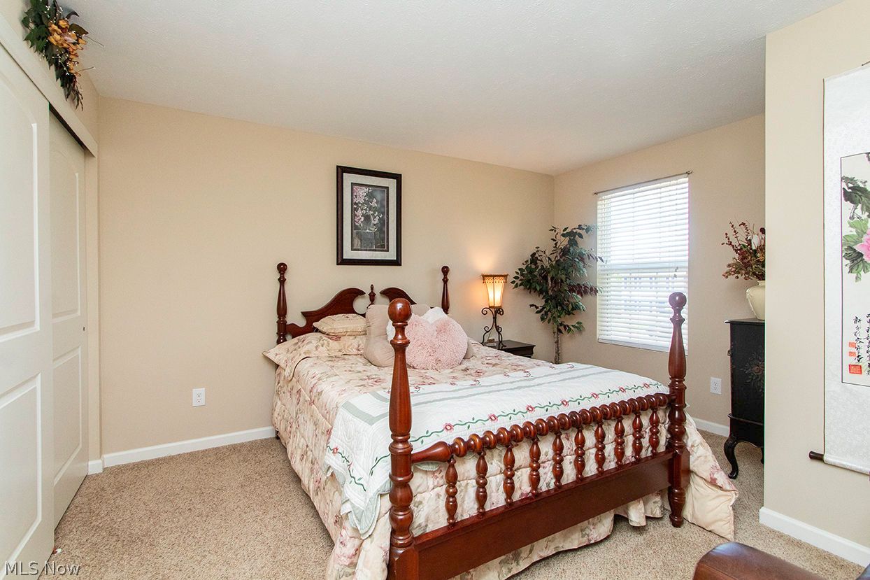 1377 Easton Way Brunswick OH 44212