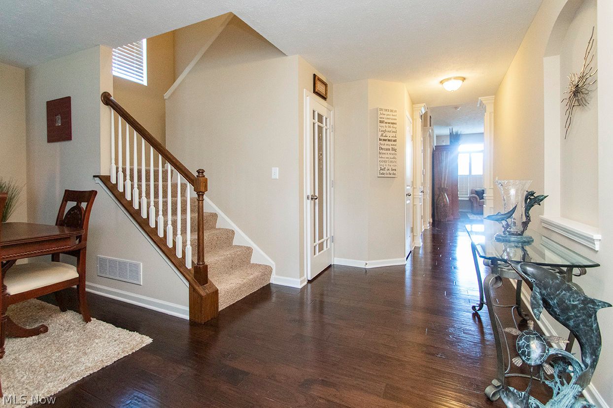 1377 Easton Way Brunswick OH 44212