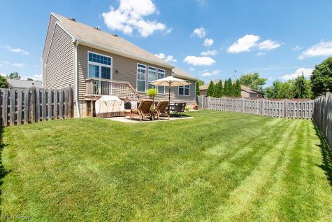1377 Easton Way Brunswick OH 44212