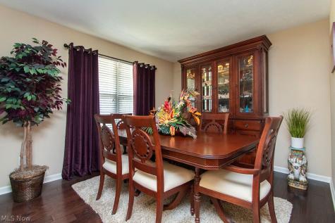 1377 Easton Way Brunswick OH 44212