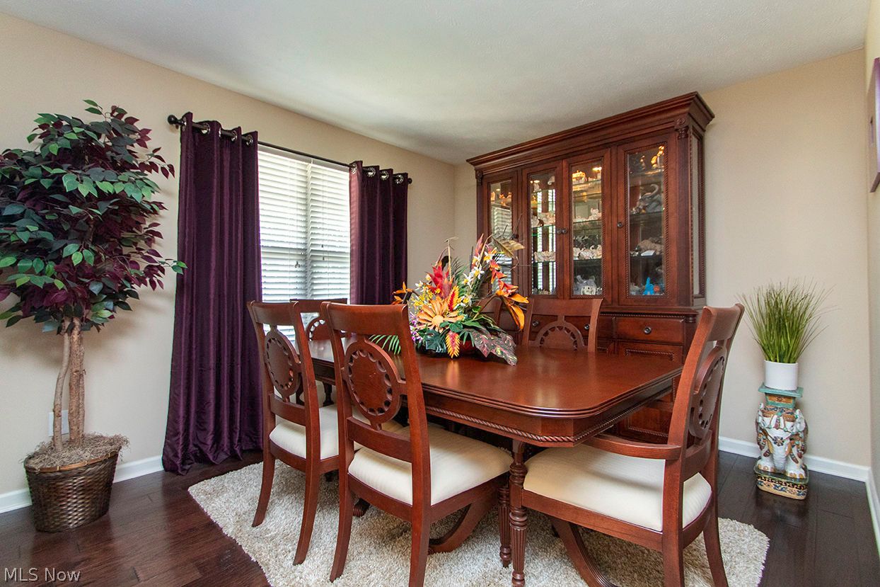 1377 Easton Way Brunswick OH 44212