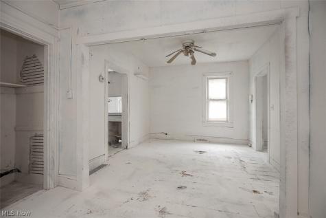 3194 W 95th Street Cleveland OH 44102