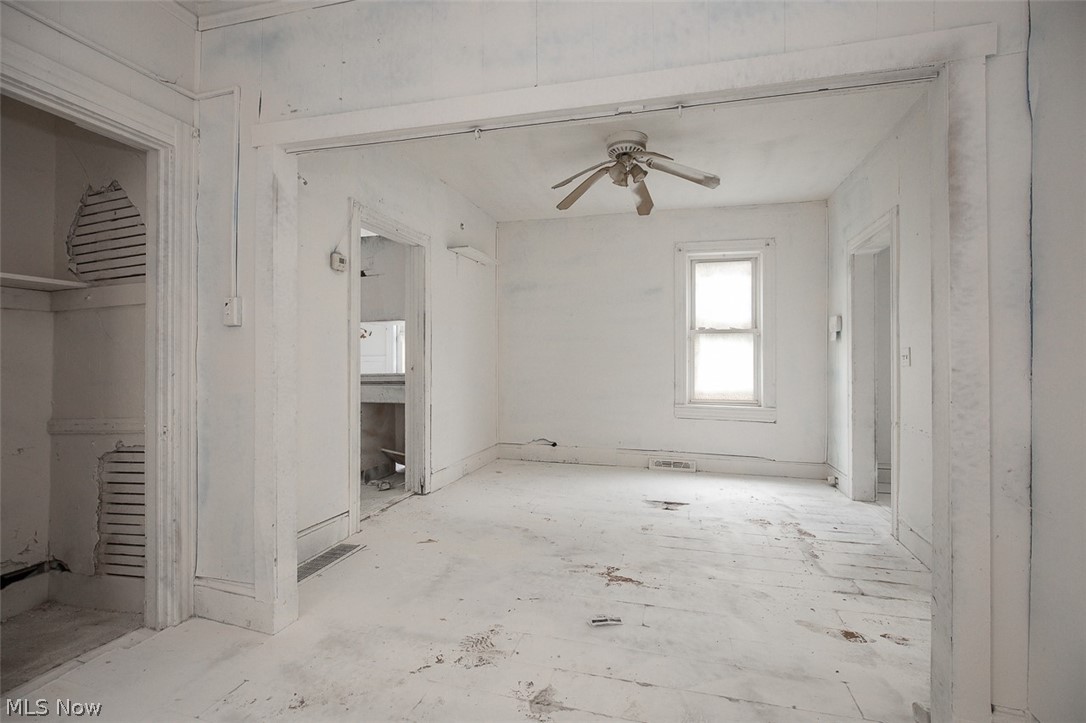 3194 W 95th Street Cleveland OH 44102