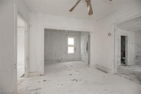 3194 W 95th Street Cleveland OH 44102