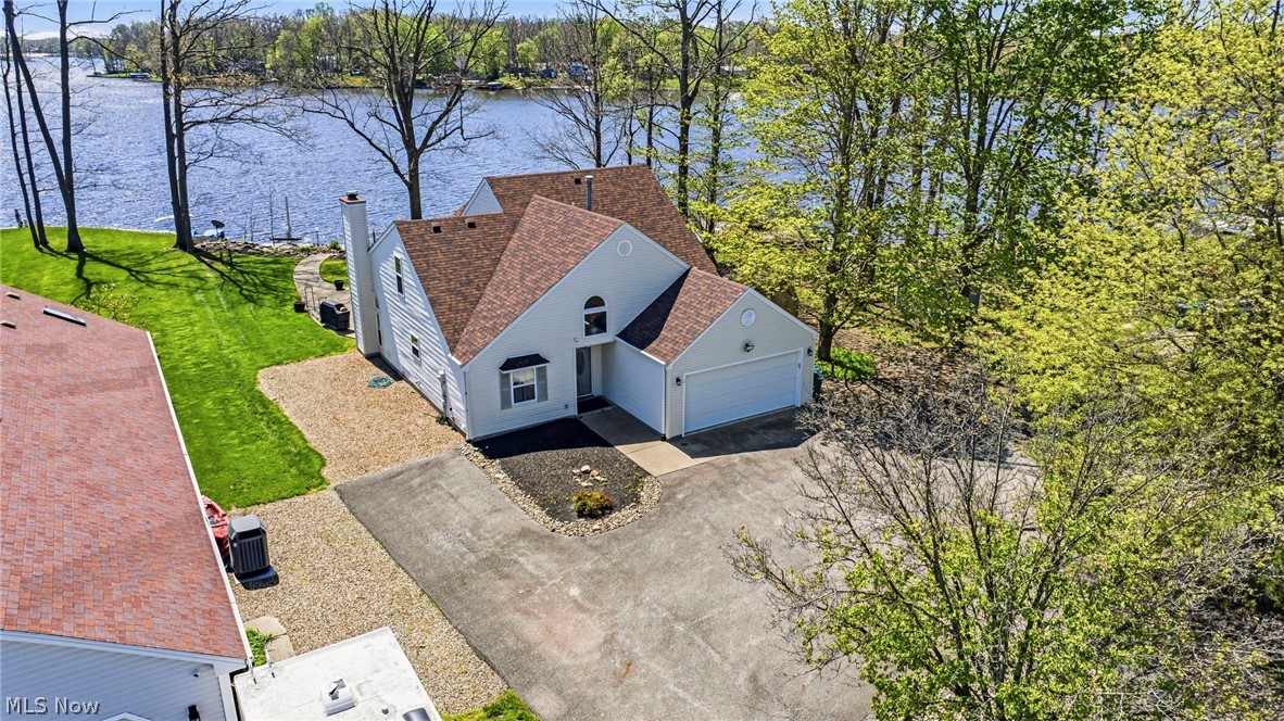 2528 Tupelo Drive Roaming Shores OH 44084