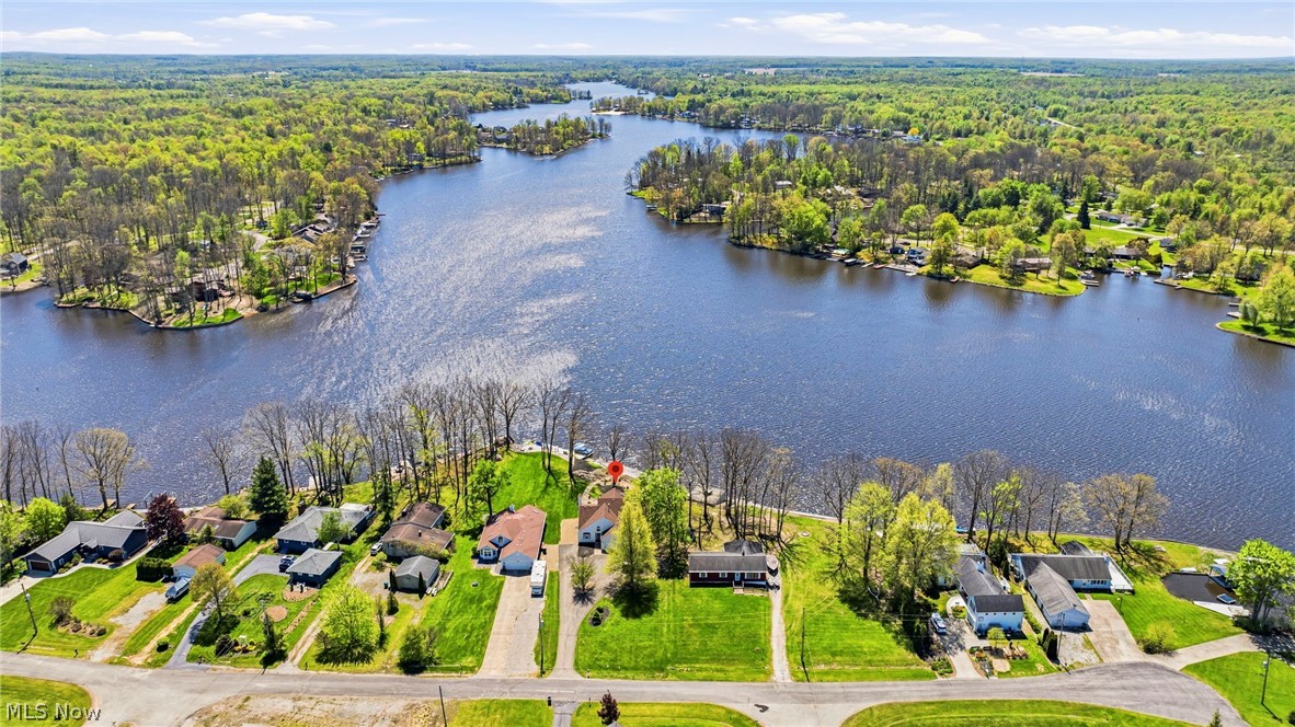 2528 Tupelo Drive Roaming Shores OH 44084
