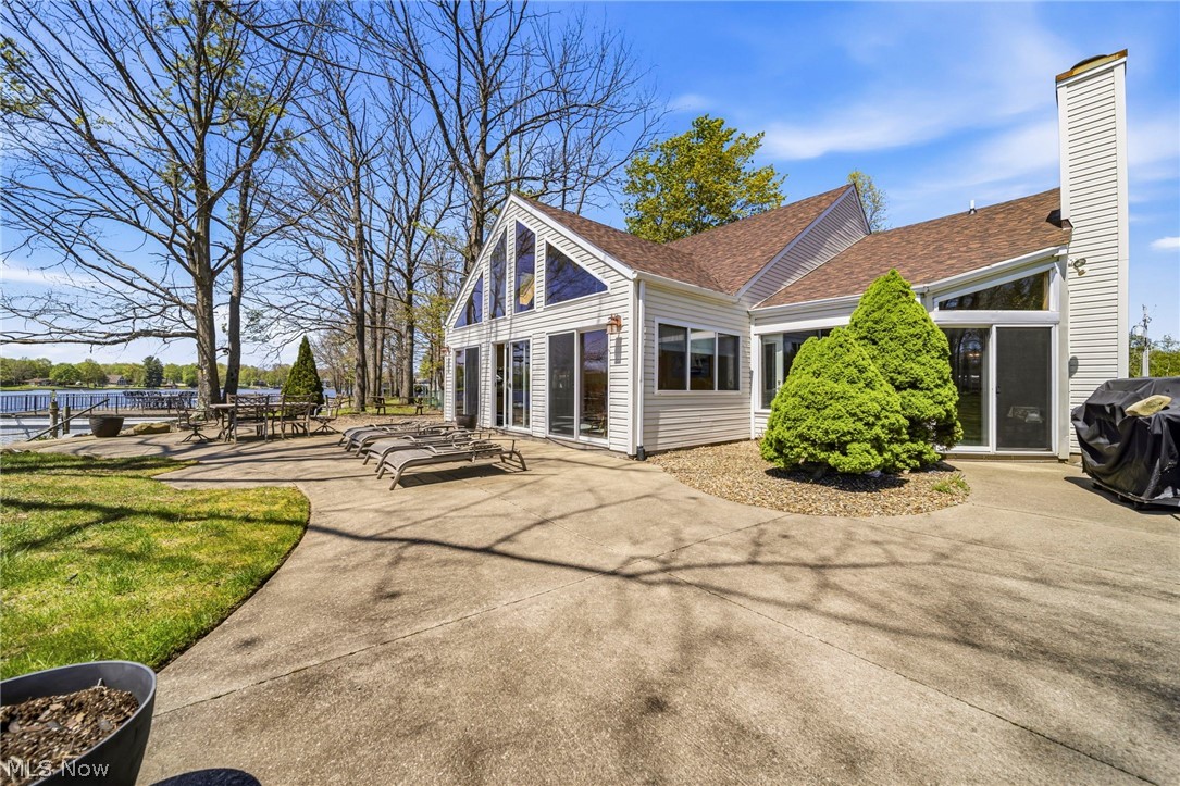 2528 Tupelo Drive Roaming Shores OH 44084