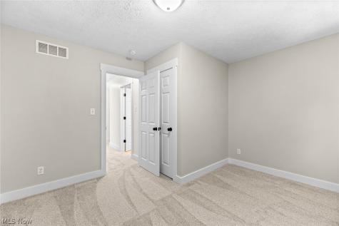 454 Westwood Avenue Wadsworth OH 44281
