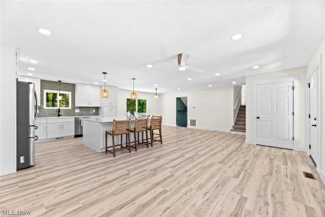 454 Westwood Avenue Wadsworth OH 44281