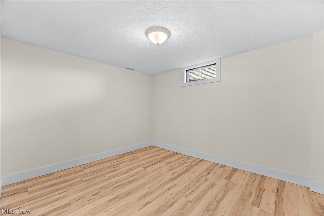 454 Westwood Avenue Wadsworth OH 44281