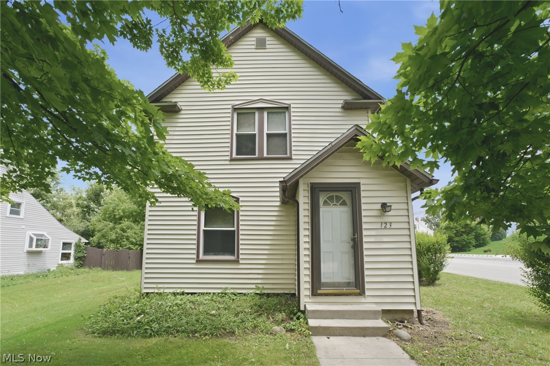 123 E State Street Barberton OH 44203
