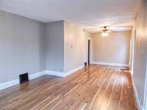 836 5th Avenue Akron OH 44306