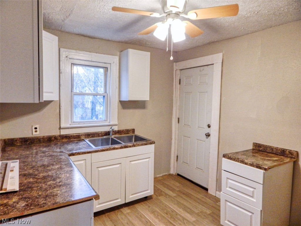 836 5th Avenue Akron OH 44306