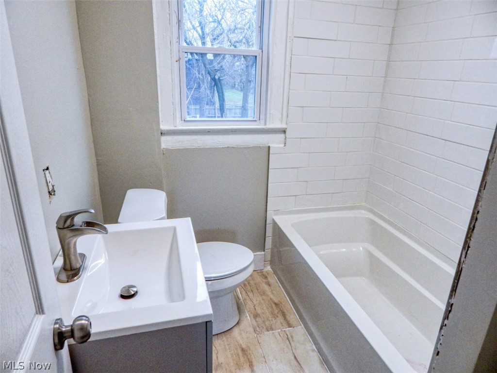 836 5th Avenue Akron OH 44306