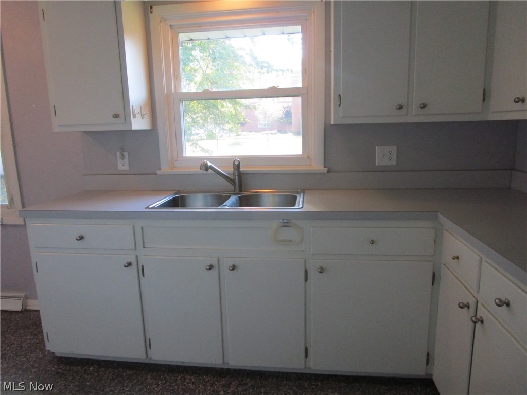 389 Jackson Street Conneaut OH 44030