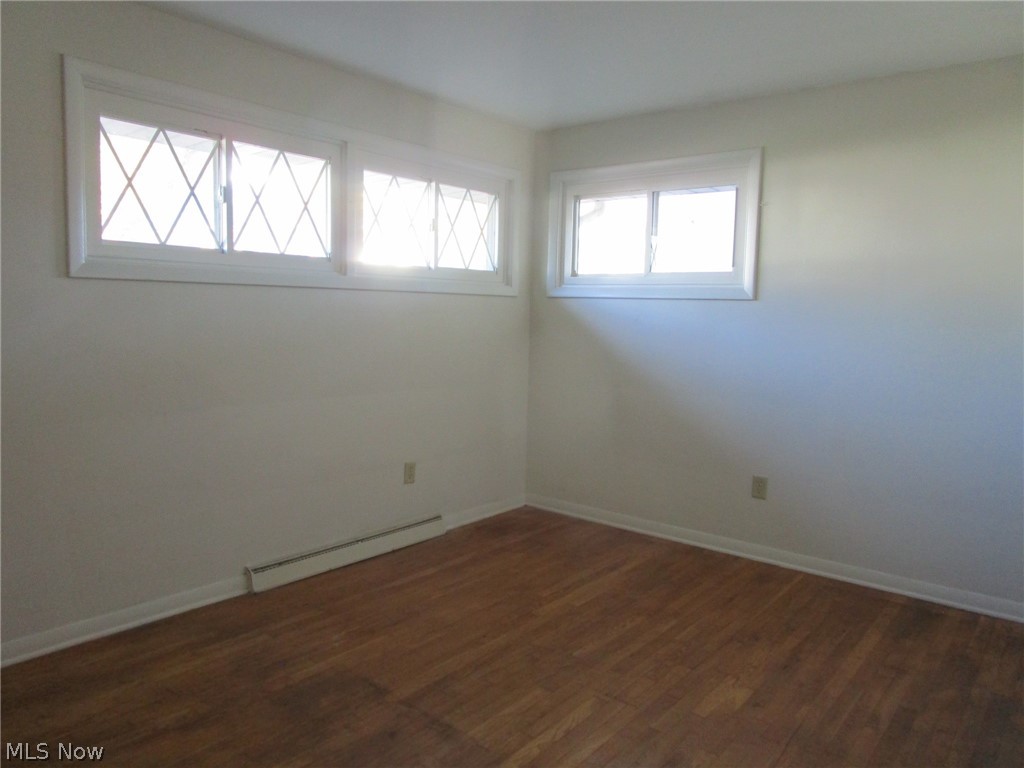 389 Jackson Street Conneaut OH 44030