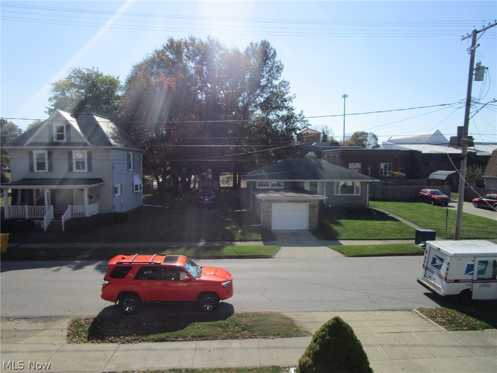 389 Jackson Street Conneaut OH 44030