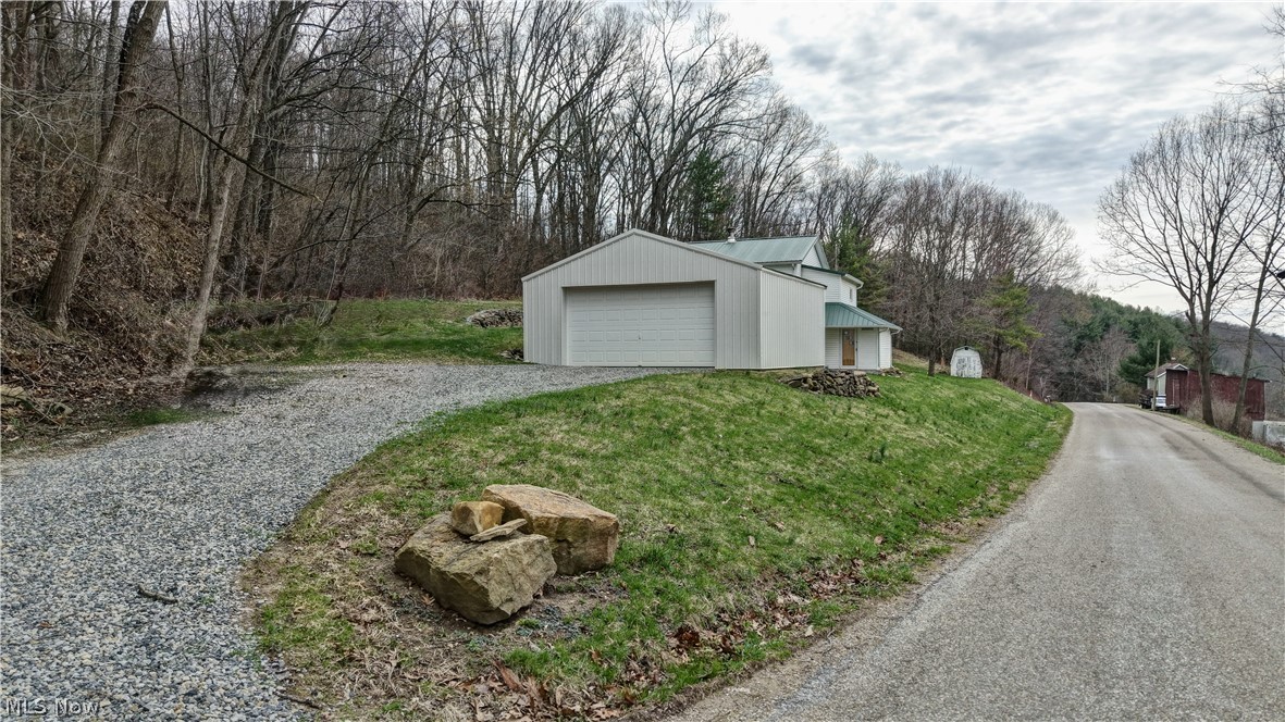 12413 Lick Run Road Newcomerstown OH 43832